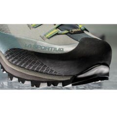 La Sportiva krampon uyumlu dağcılık botu – teknik ekspedisyon ve kış tırmanışı için profesyonel model